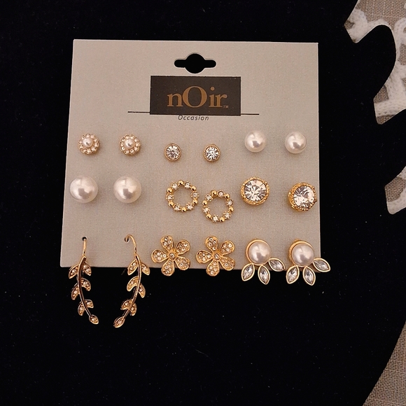 NOIR, NWT, Occasion Various Rhinestone, Pearl Gold Earring Set - Picture 5 of 5
